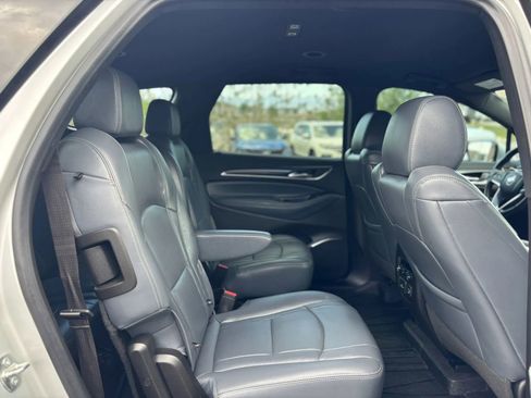 Used 2022 Buick Enclave Premium w/ Surround and Sites Package AWD/4WD image 20