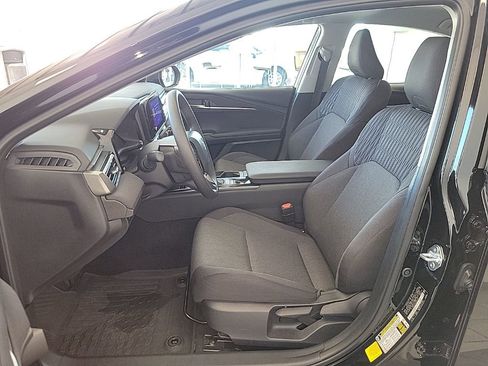 Used 2025 Toyota Camry LE image 8