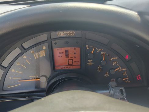 Used 1990 Chevrolet Corvette Coupe RWD image 32