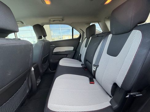Used 2011 Chevrolet Equinox LT w/ Driver Convenience Package image 17