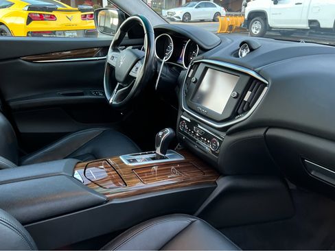 Used 2014 Maserati Ghibli S Q4 image 25