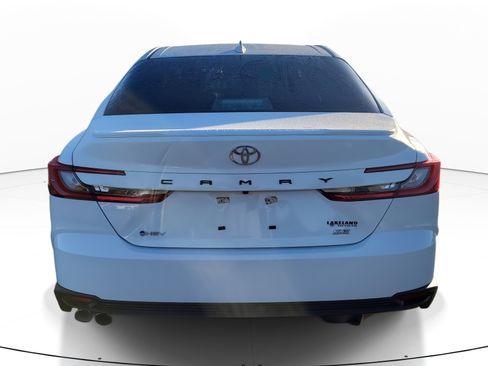 Certified 2025 Toyota Camry SE image 6