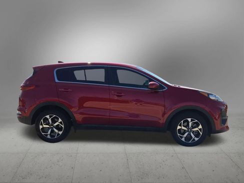 Certified 2022 Kia Sportage LX image 7