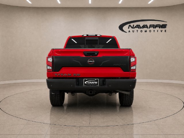Used 2022 Nissan Titan PRO-4X AWD/4WD image 8