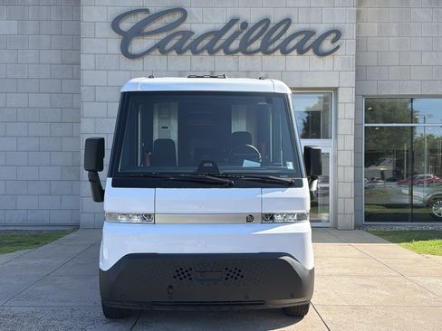 Used 2024 Chevrolet Brightdrop 600 w/ Commercial Equipment Package AWD/4WD image 9
