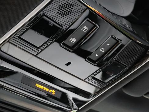New 2026 Land Rover Range Rover Sport SE AWD/4WD image 13