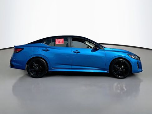 Certified 2025 Nissan Sentra SR w/ SR Premium Package FWD image 8