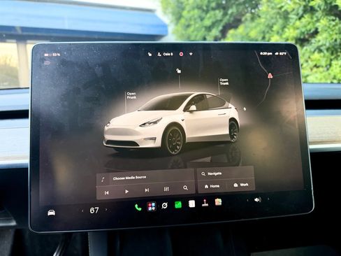 Used 2022 Tesla Model Y Performance AWD/4WD image 30