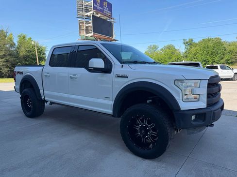 Used 2015 Ford F150 Lariat w/ Equipment Group 502A Luxury AWD/4WD image 5