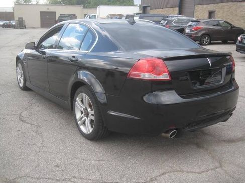 Used 2008 Pontiac G8 w/ Premium Package RWD image 7