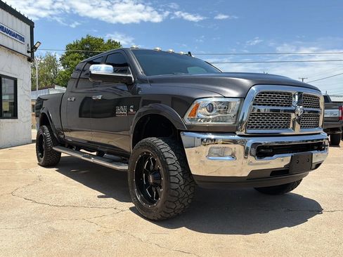 Used 2018 RAM 2500 Laramie w/ Off Road Package AWD/4WD image 4