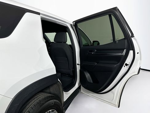 Used 2025 GMC Terrain Elevation image 29