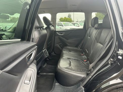 Used 2019 Subaru Forester Touring image 27