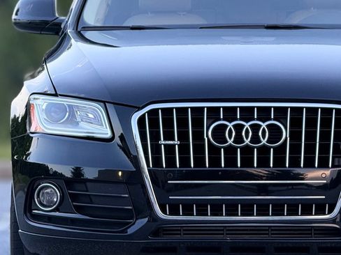 Used 2016 Audi Q5 2.0T Premium Plus w/ Technology Package AWD/4WD image 14