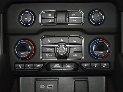 Used 2023 Chevrolet Tahoe High Country w/ LPO, Illumination Package AWD/4WD image 32