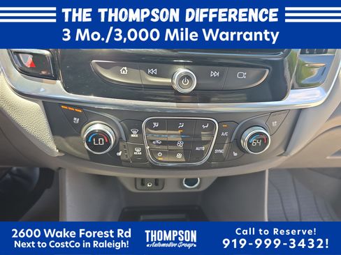 Used 2019 Chevrolet Traverse Premier w/ Driver Confidence II Package FWD image 24
