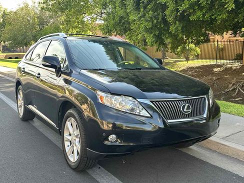 Used 2011 Lexus RX 350 2WD w/ Premium Pkg image 2