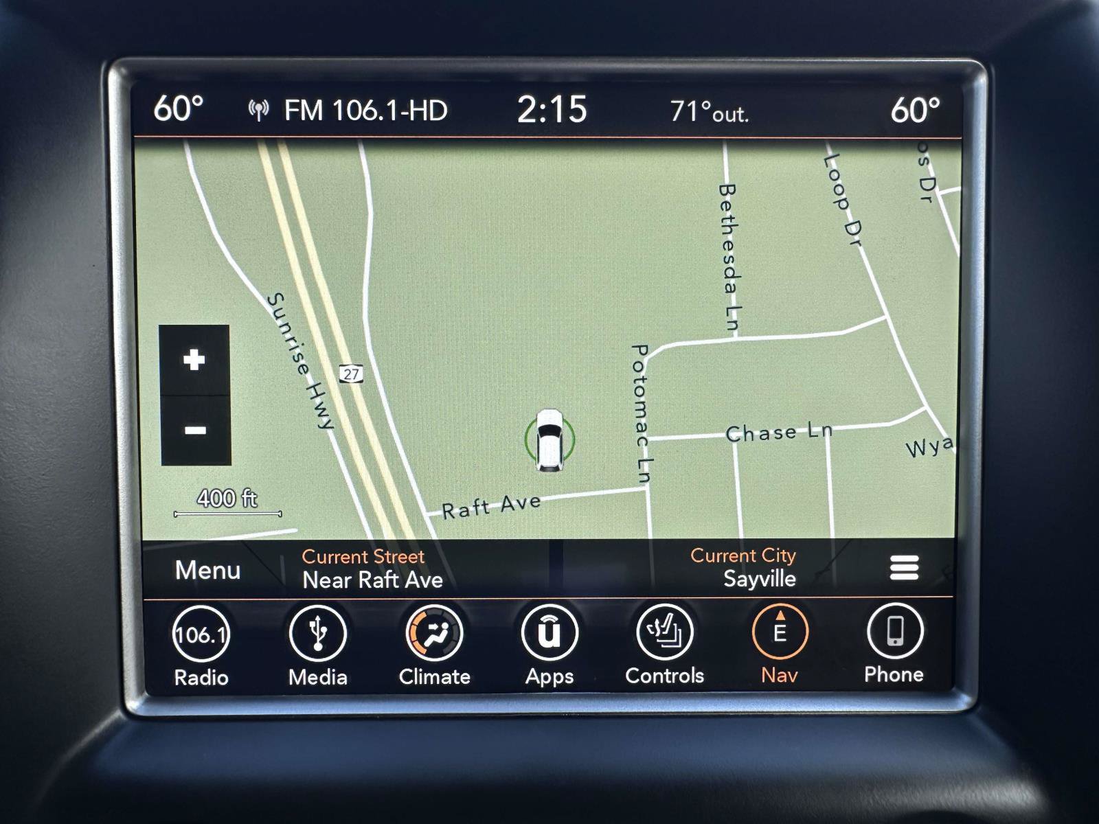Used 2018 Jeep Grand Cherokee Altitude AWD/4WD image 21