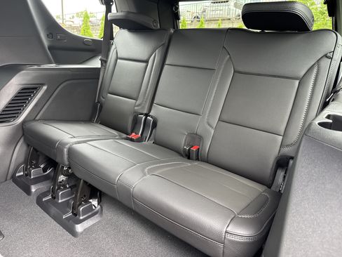 New 2026 GMC Yukon Denali AWD/4WD image 32