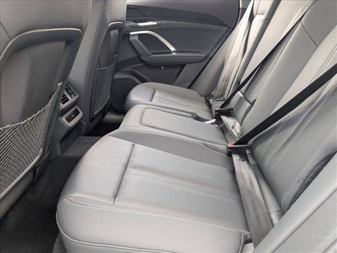 Certified 2025 Audi Q5 Premium w/ Convenience Package AWD/4WD image 17