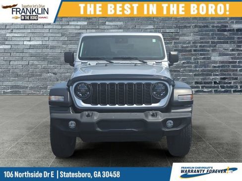 Used 2024 Jeep Wrangler Unlimited Sport AWD/4WD image 9