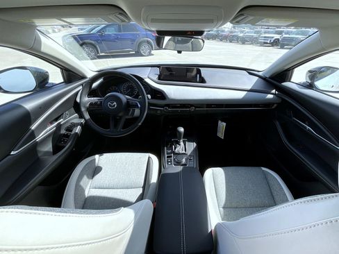 New 2026 MAZDA CX-30 Aire Edition image 15