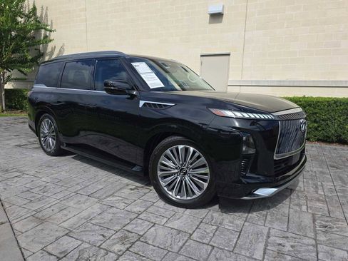 Certified 2025 INFINITI QX80 Sensory image 31