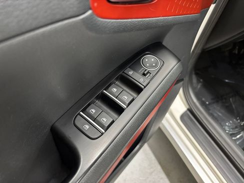 Used 2023 Kia Soul GT-Line FWD image 11