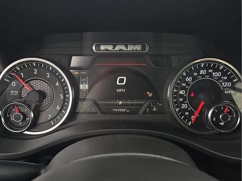 Used 2025 RAM 1500 Big Horn AWD/4WD image 18