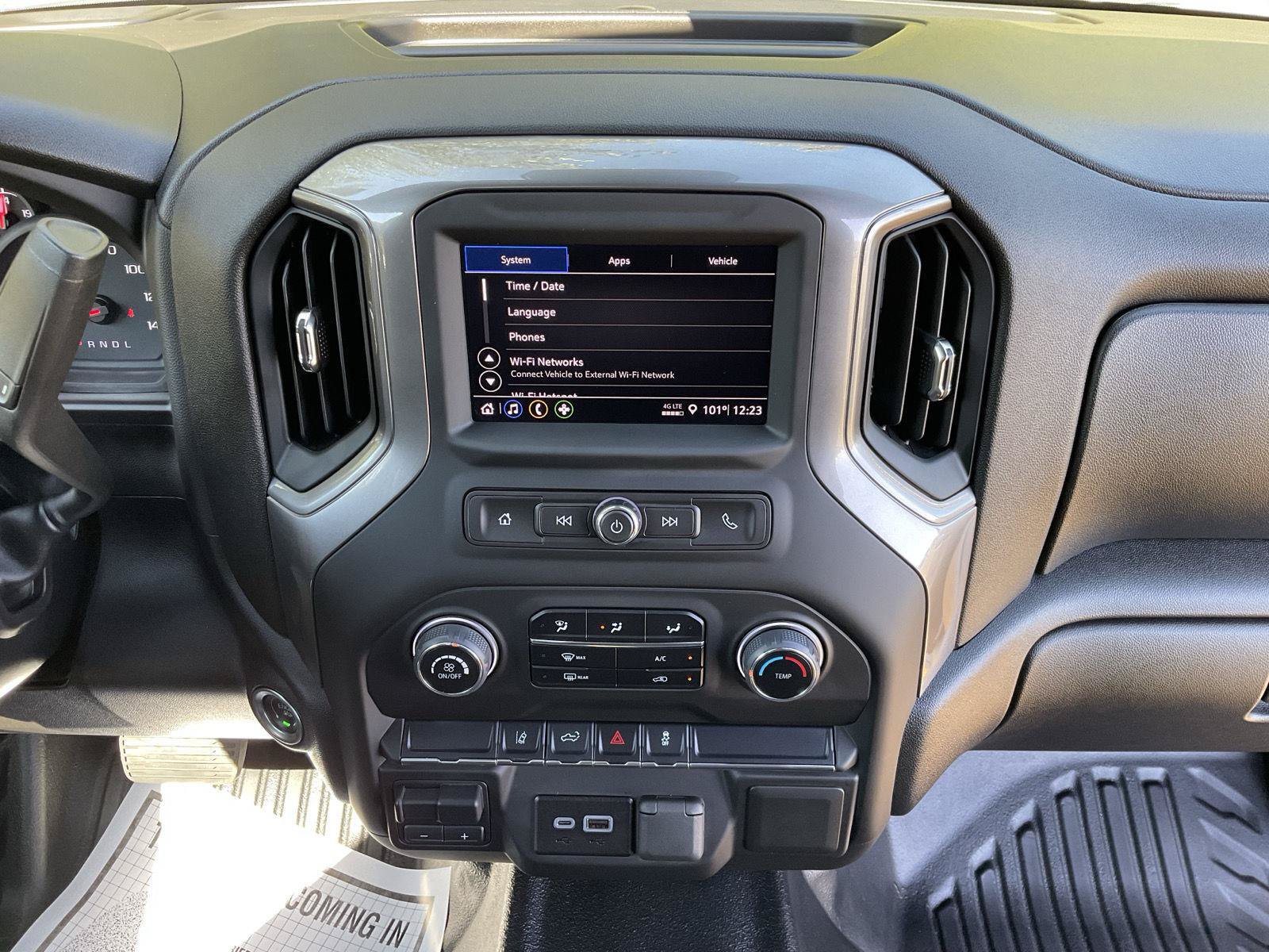 Certified 2025 Chevrolet Silverado 2500 W/T AWD/4WD image 15