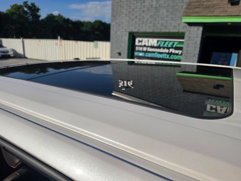 Used 2017 Ford F150 King Ranch w/ Equipment Group 601A Luxury AWD/4WD image 69