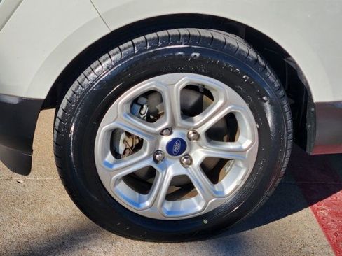 Used 2020 Ford EcoSport SE image 18