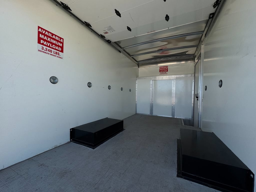 Used 2023 Ford Transit 350 DRW RWD image 19