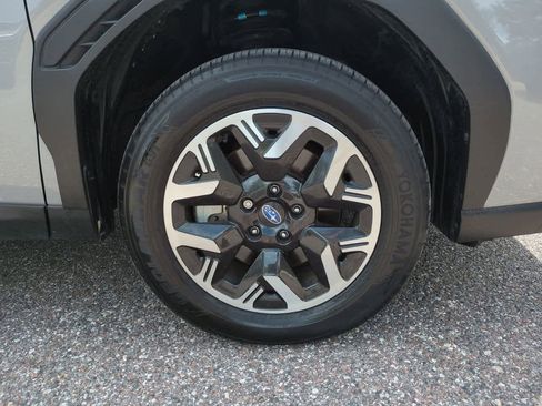 Used 2025 Subaru Forester Premium w/ Convenience Package #1 AWD/4WD image 11