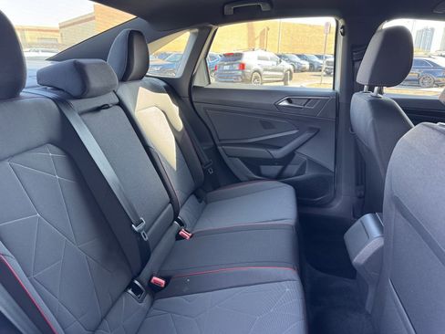 Used 2024 Volkswagen Jetta GLI 40th Anniversary Edition image 37