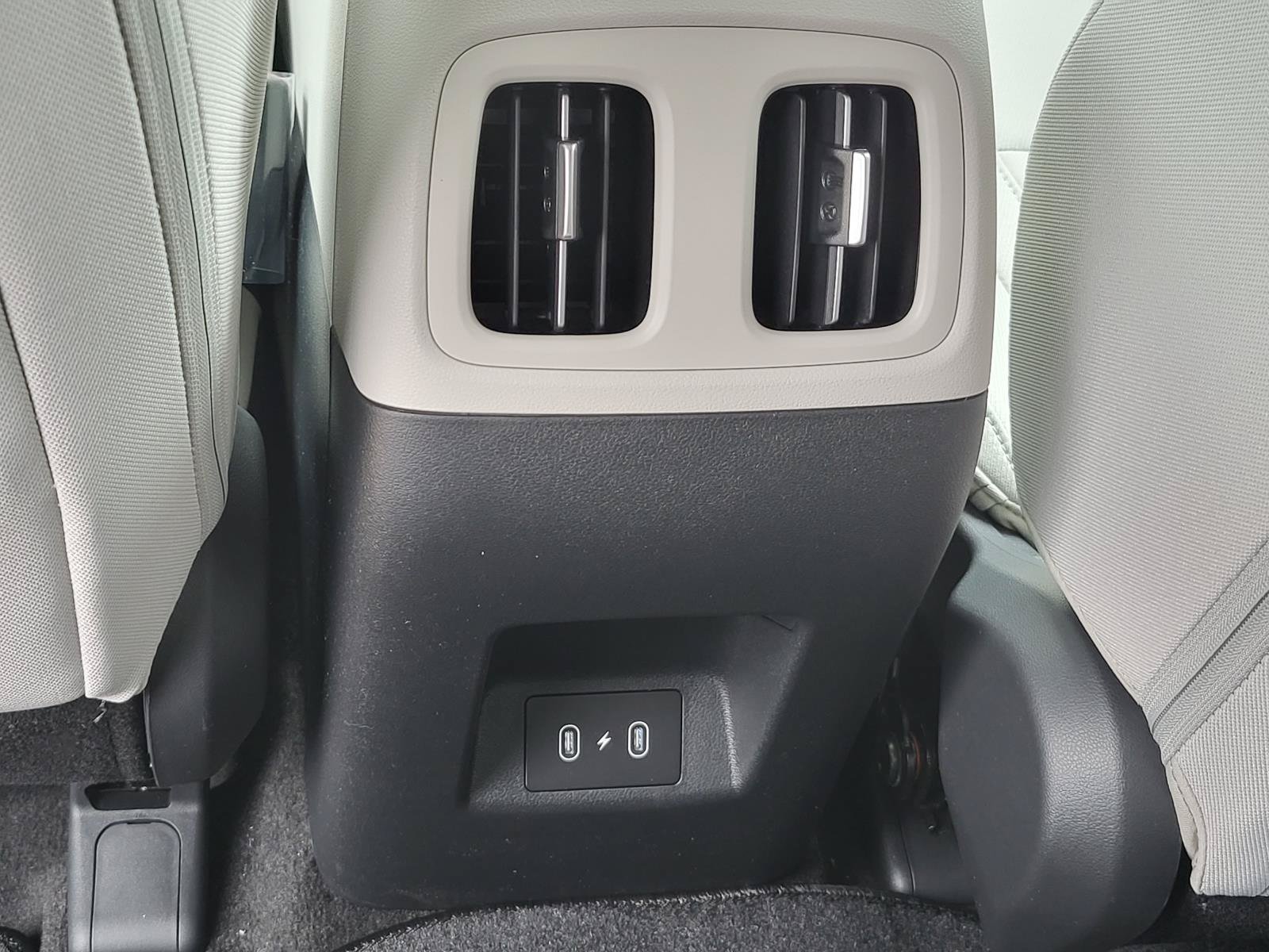 New 2026 Hyundai Tucson SEL FWD image 12