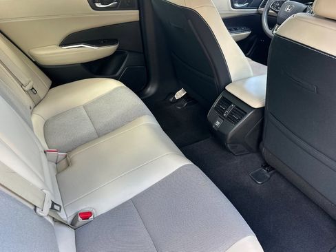 Used 2018 Honda Clarity Plug-In Hybrid image 31