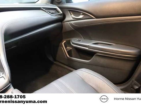 Used 2019 Honda Insight Touring image 11