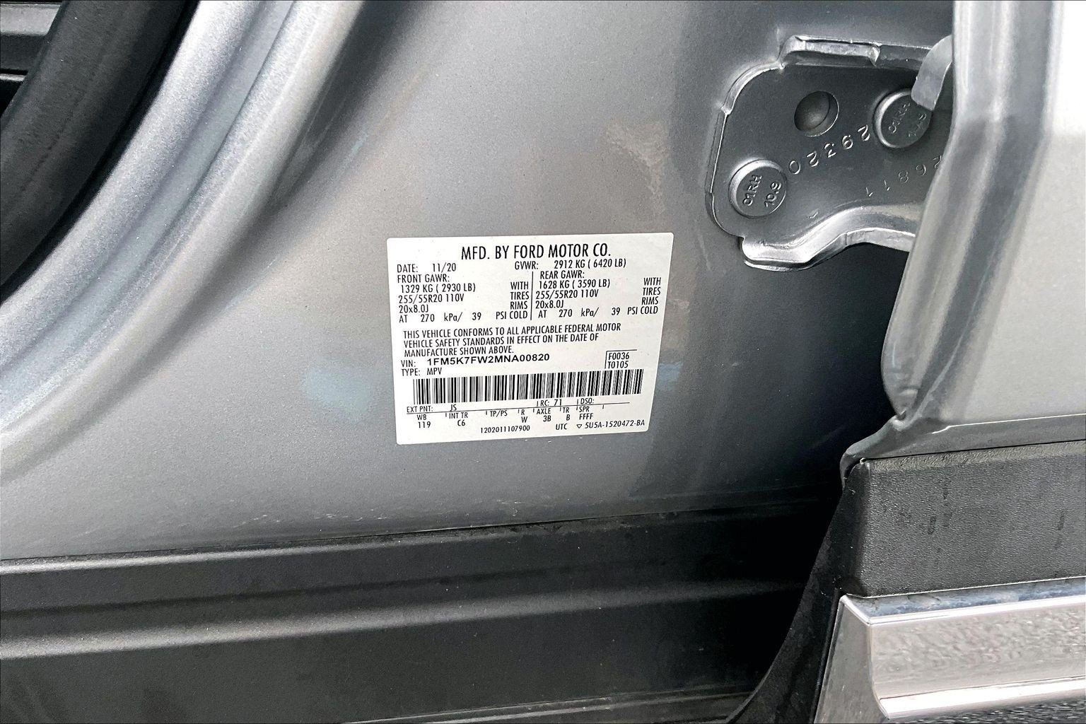 Used 2021 Ford Explorer Limited w/ Hybrid Equipment Group 310A RWD image 5