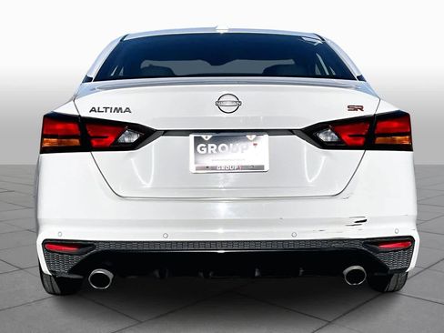 Used 2024 Nissan Altima 2.5 SR image 4
