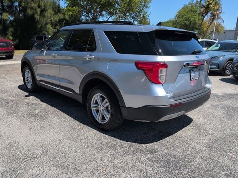 Certified 2023 Ford Explorer XLT w/ Equipment Group 202A AWD/4WD image 6
