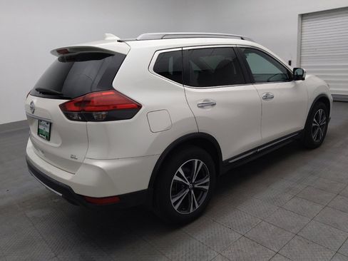 Used 2017 Nissan Rogue SL image 10