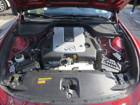 Used 2014 INFINITI Q60 Convertible w/ Premium Package image 6