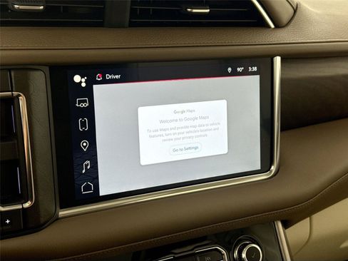 Used 2024 GMC Yukon Denali AWD/4WD image 7
