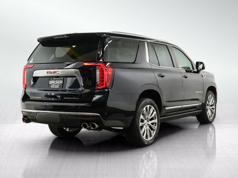 Used 2023 GMC Yukon Denali AWD/4WD image 5