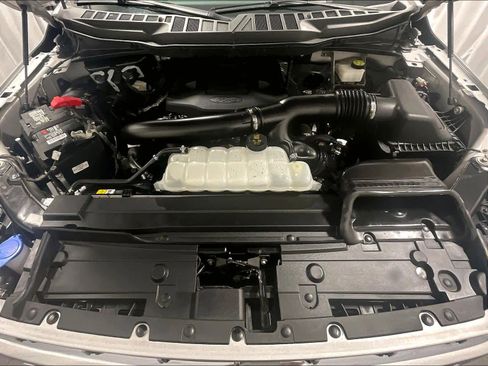 Used 2022 Ford F150 Lariat w/ Equipment Group 502A High image 61