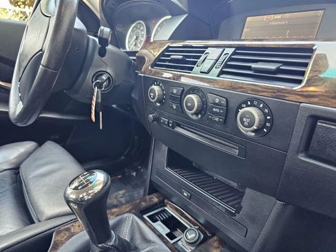 Used 2004 BMW 545i Sedan image 14