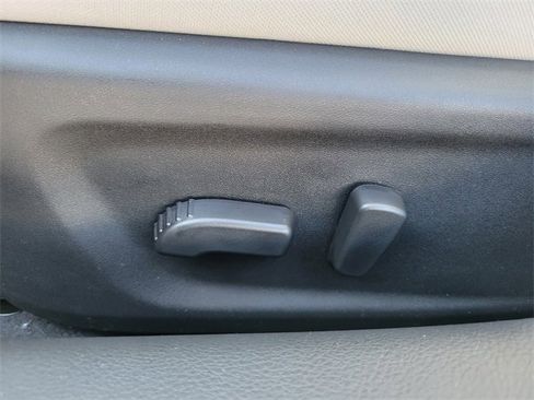 New 2025 Nissan Altima 2.5 SV image 26