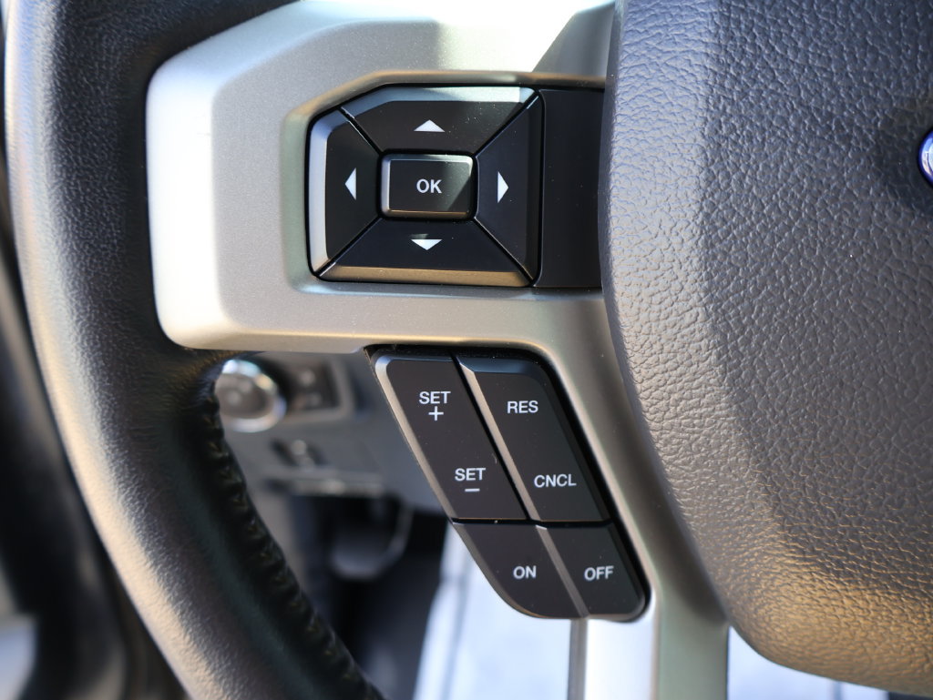 Used 2022 Ford F250 Lariat w/ Tremor Off-Road Package AWD/4WD image 27