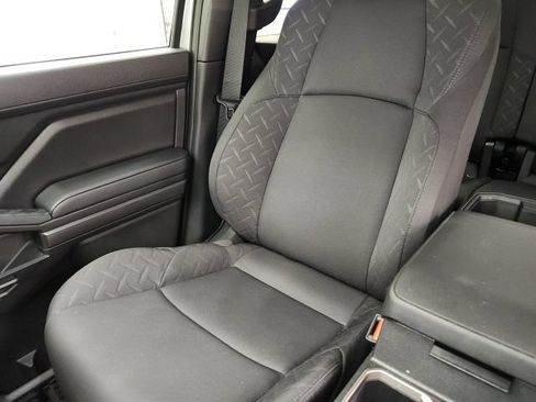 Used 2026 Toyota Tacoma SR5 AWD/4WD image 15